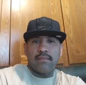 Meet your Posher, Luis